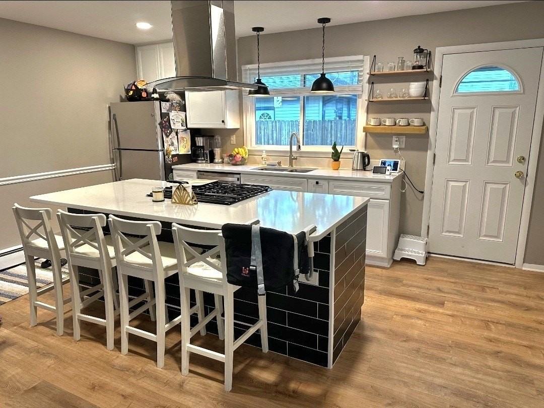 519 Oakwood Dr - Photo 4 of 8