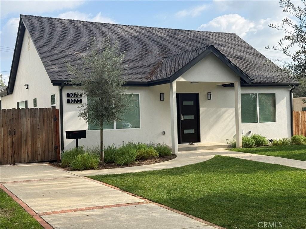 1070 N Vinedo Ave - Photo 2 of 17