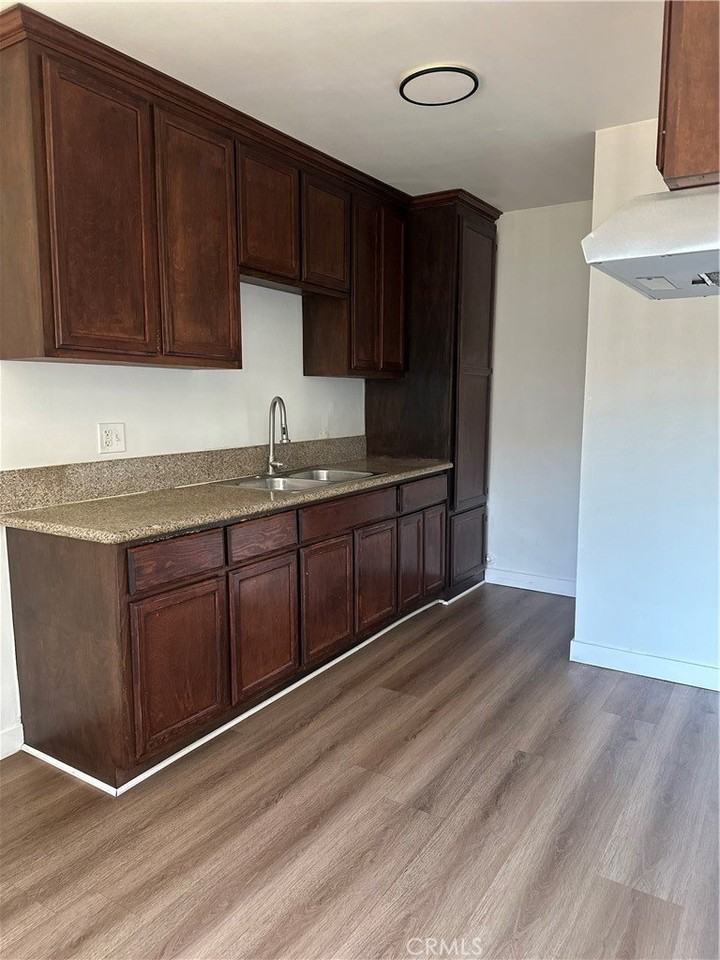 3297 Tenaya Ave - Photo 3 of 6