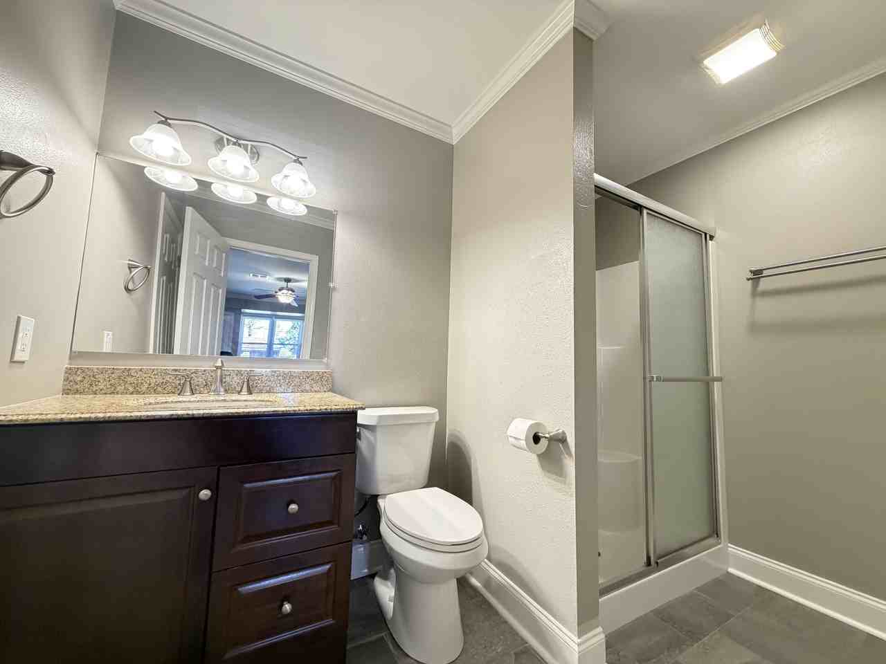 122 Joan St - Photo 7 of 18