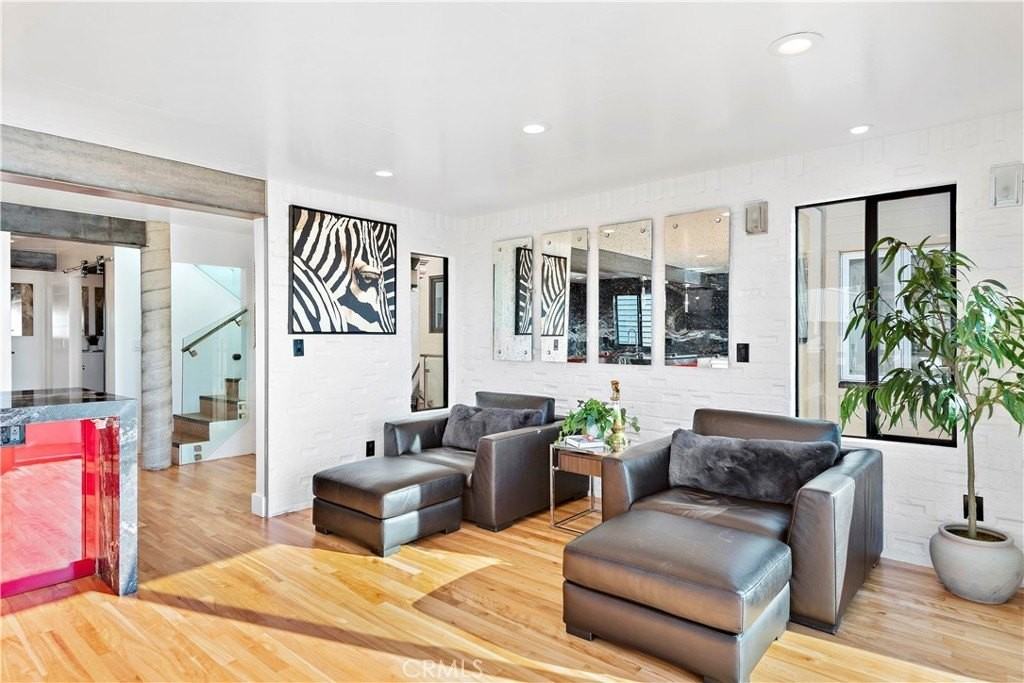 2966 Terry Rd - Photo 7 of 36