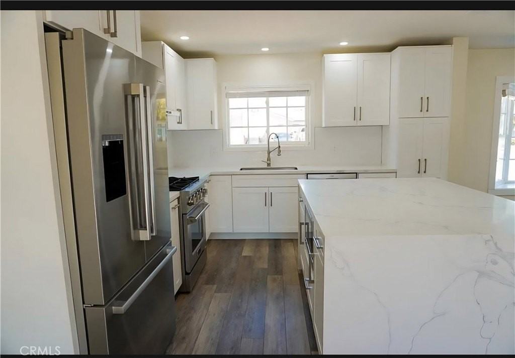 18271 Roberta Cir - Photo 5 of 25