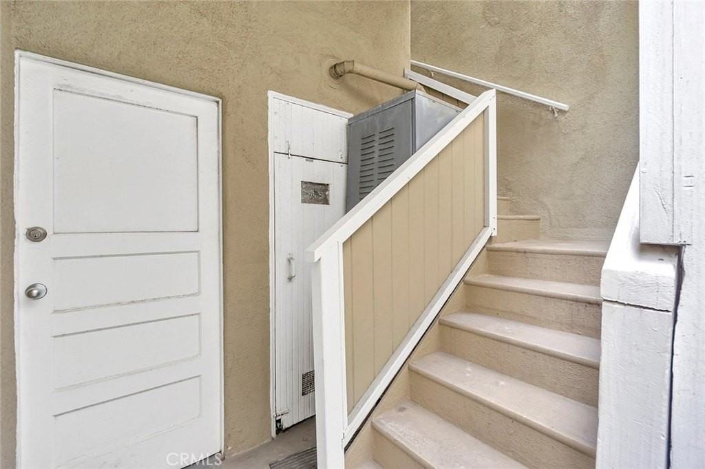 5125 E Ocean Blvd #B - Photo 2 of 20