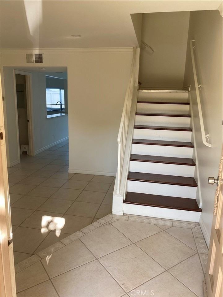 9808 Via Sonoma - Photo 2 of 19