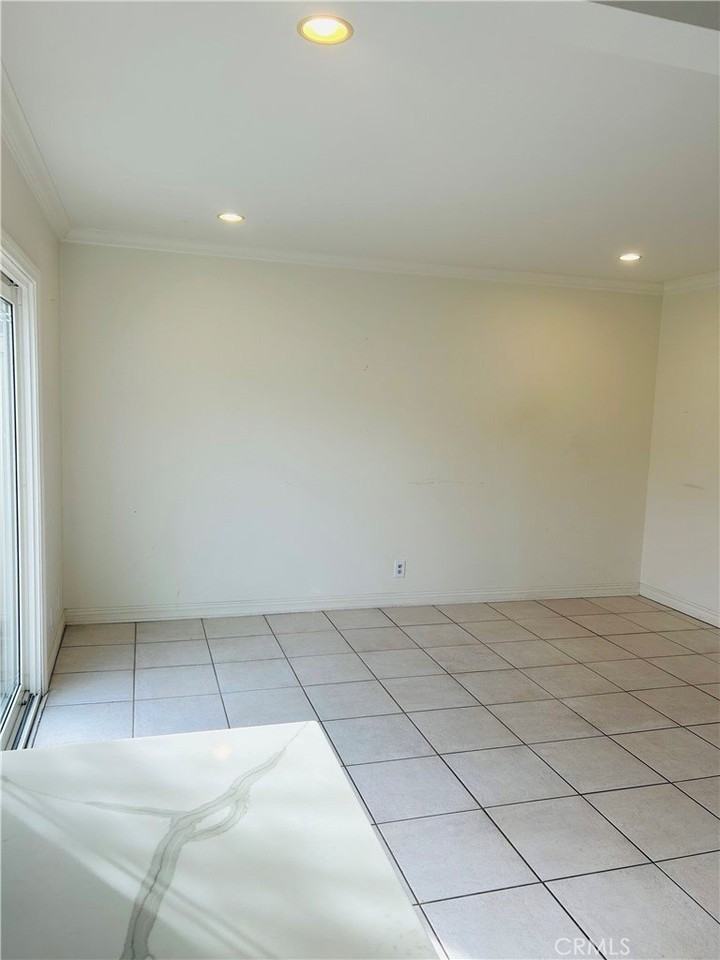 9808 Via Sonoma - Photo 6 of 19