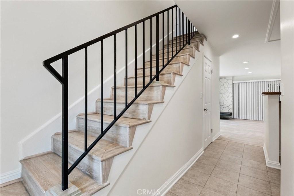 4427 Camero Ave - Photo 7 of 24