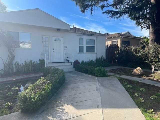 1625 Wellesley Ave - Photo 2 of 36