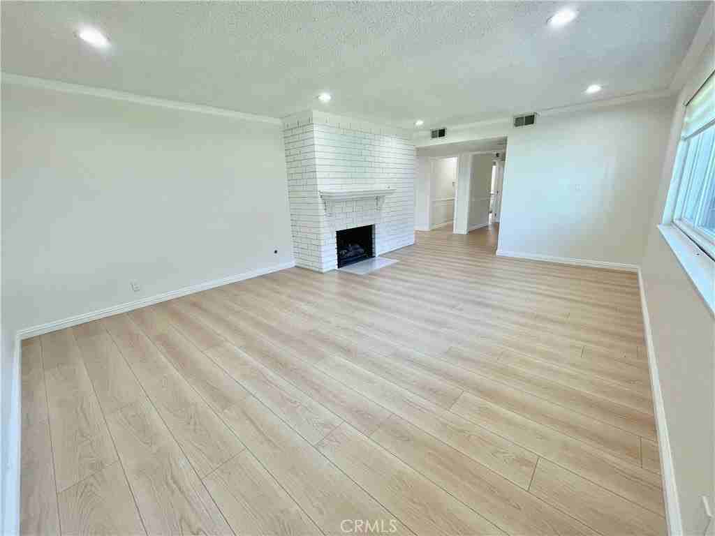 3022 Ilopango Dr - Photo 5 of 25