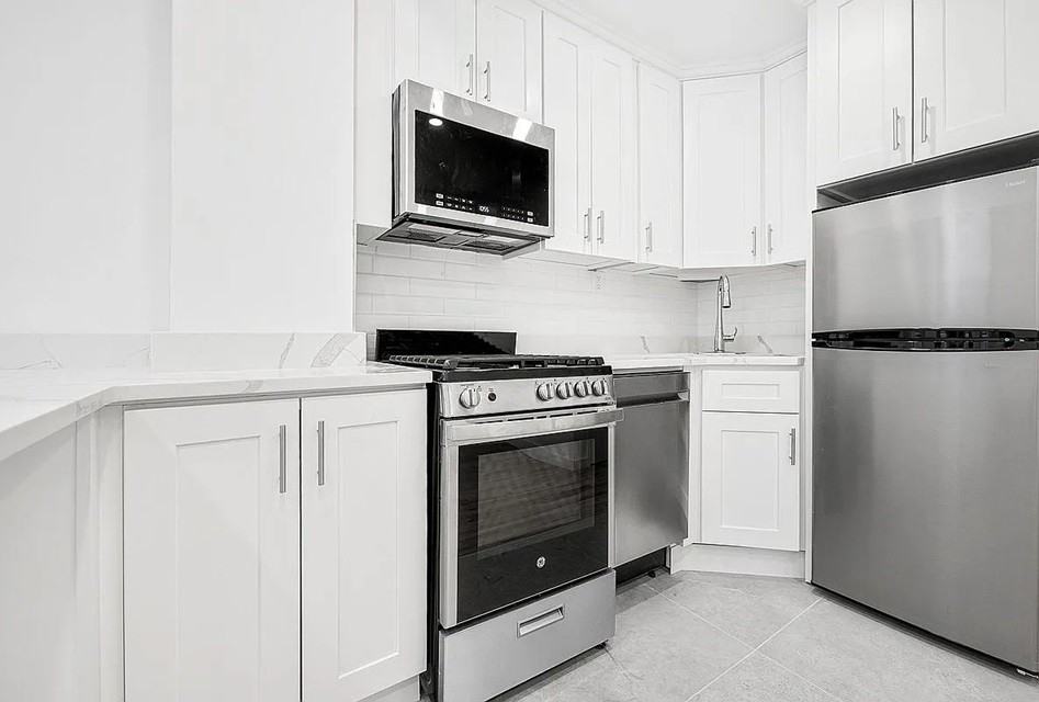 27 W 84th St #2FW - Photo 7 of 13