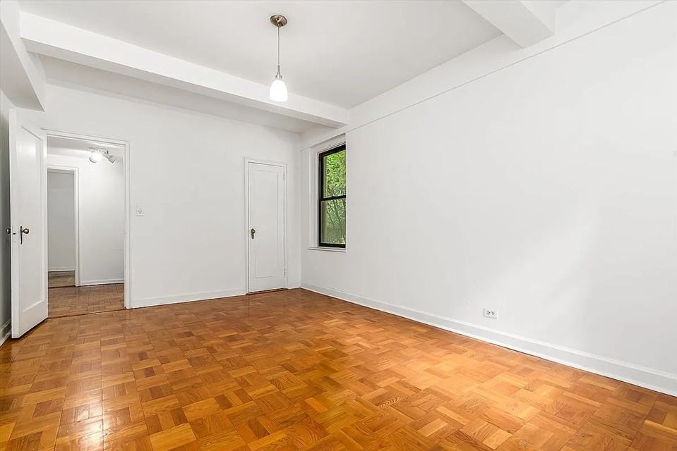 72 Park Ter W #E28 - Photo 4 of 16