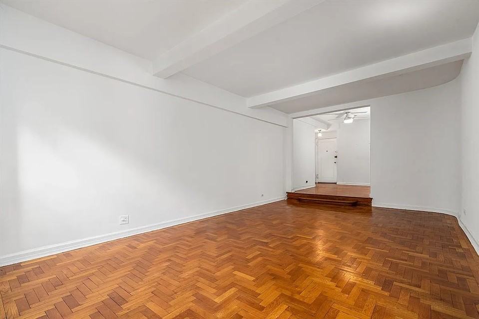 72 Park Ter W #E28 - Photo 5 of 16