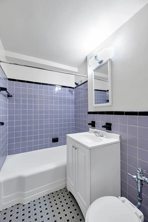 225 E 46th St #1B - Photo 4 of 6