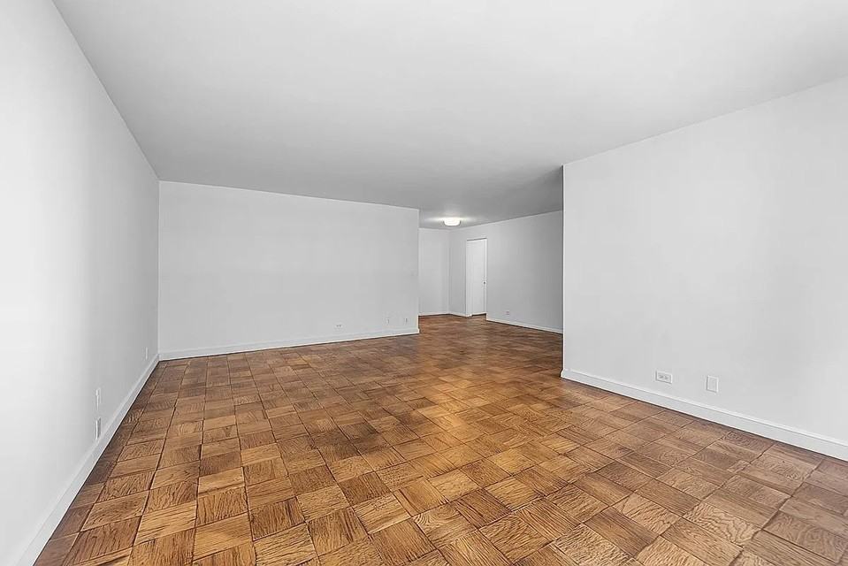 225 E 57th St #6J - Photo 2 of 6