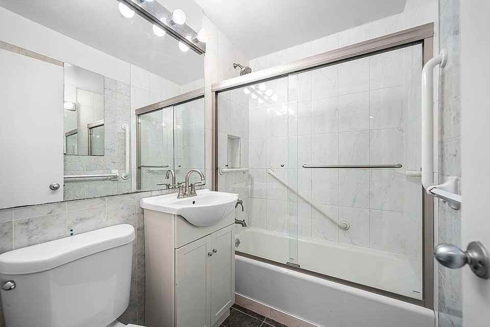 225 E 57th St #6J - Photo 6 of 6