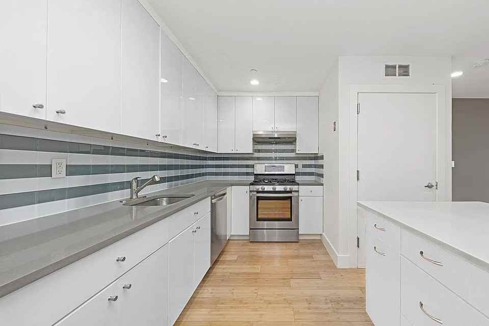 234 W 148th St #5E - Photo 3 of 5