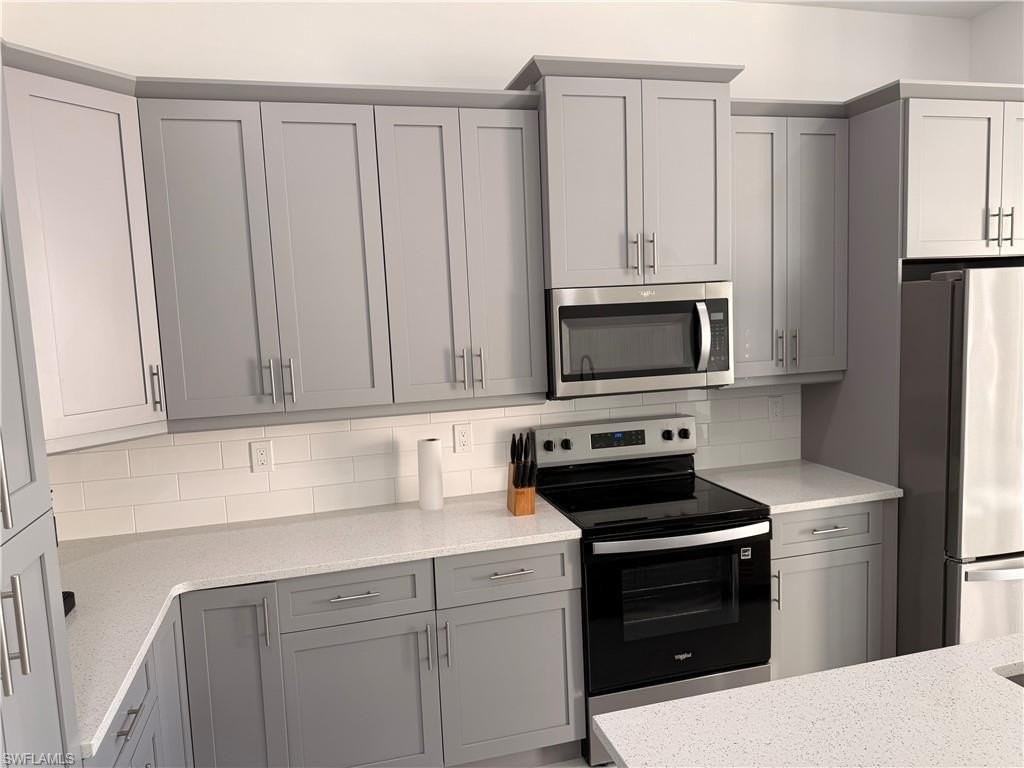 941 Columbus Blvd S - Photo 7 of 41