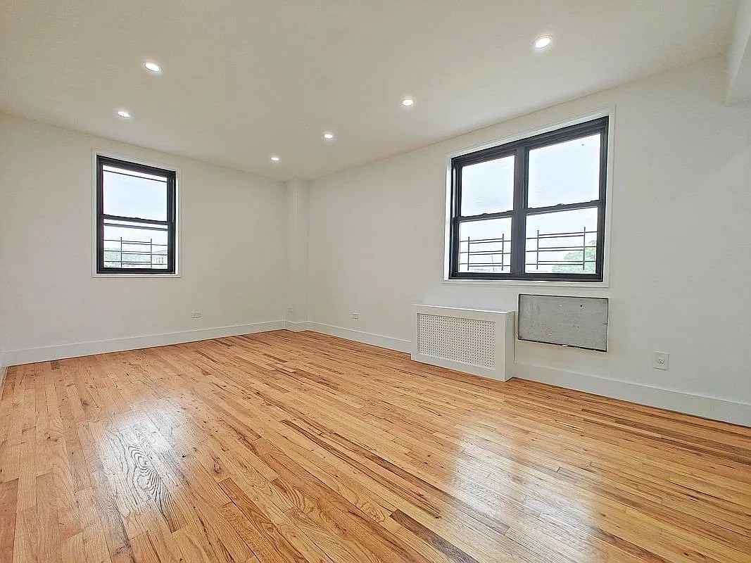 3845 Shore Pkwy #5D - Photo 6 of 10