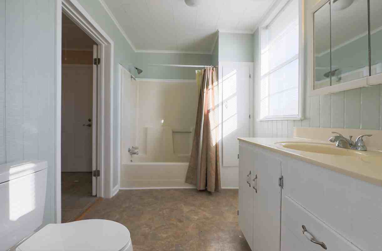 1927 Yvonne Dr - Photo 7 of 11