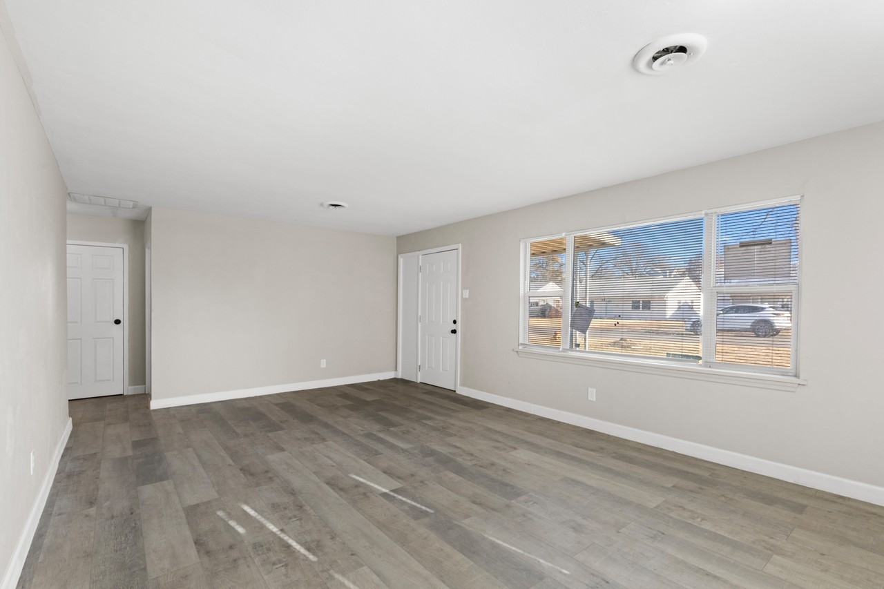 15 Saint George Ct - Photo 6 of 24