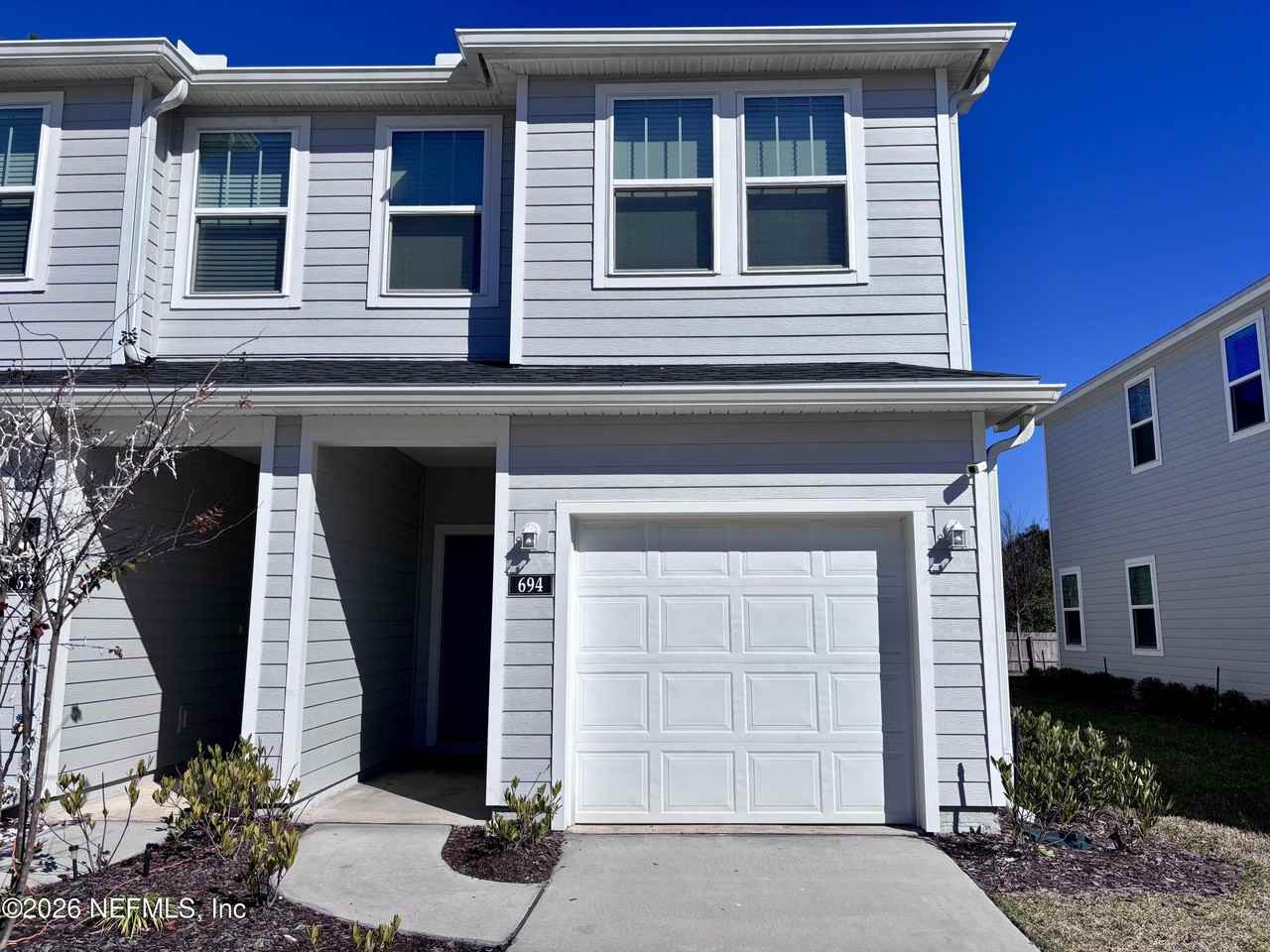 694 Holly Lakes Dr - Photo 3 of 31