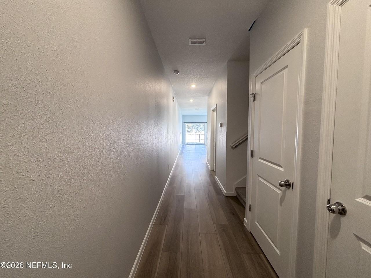 694 Holly Lakes Dr - Photo 5 of 31