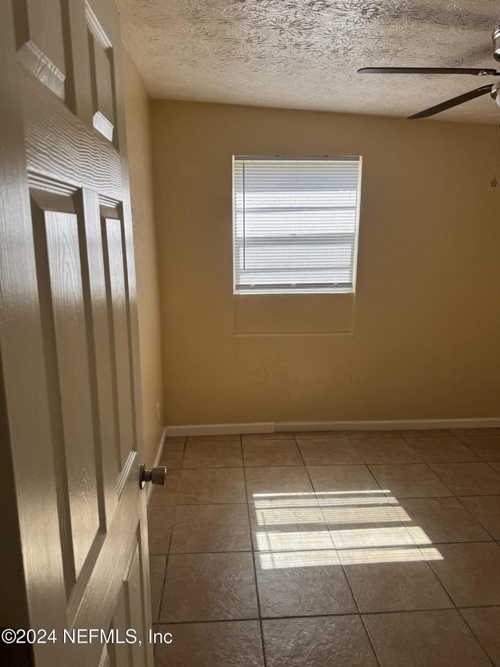 2604 Mcmillan St - Photo 3 of 8