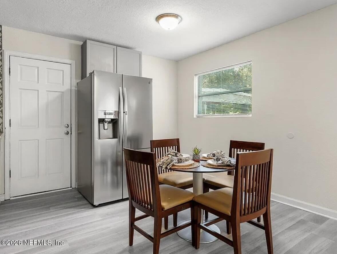 2833 Emily Ln - Photo 7 of 18