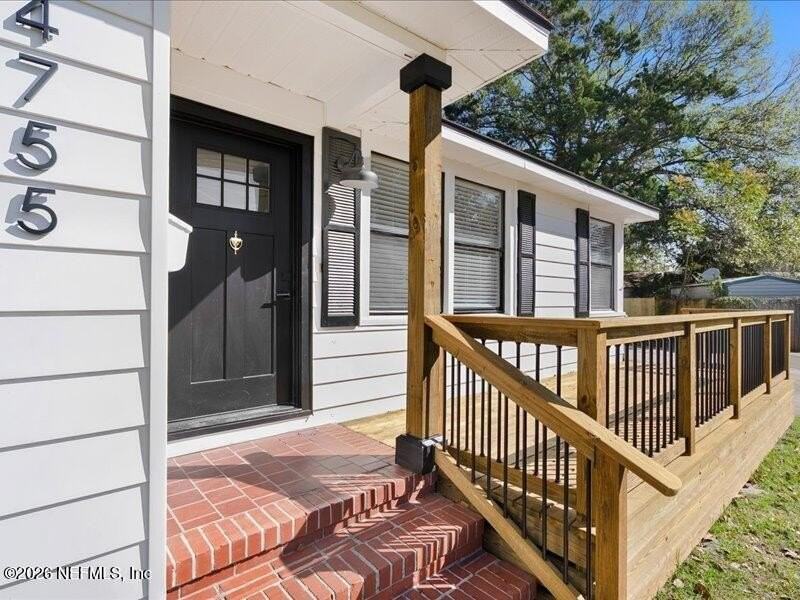 4755 Cardinal Pl - Photo 2 of 31