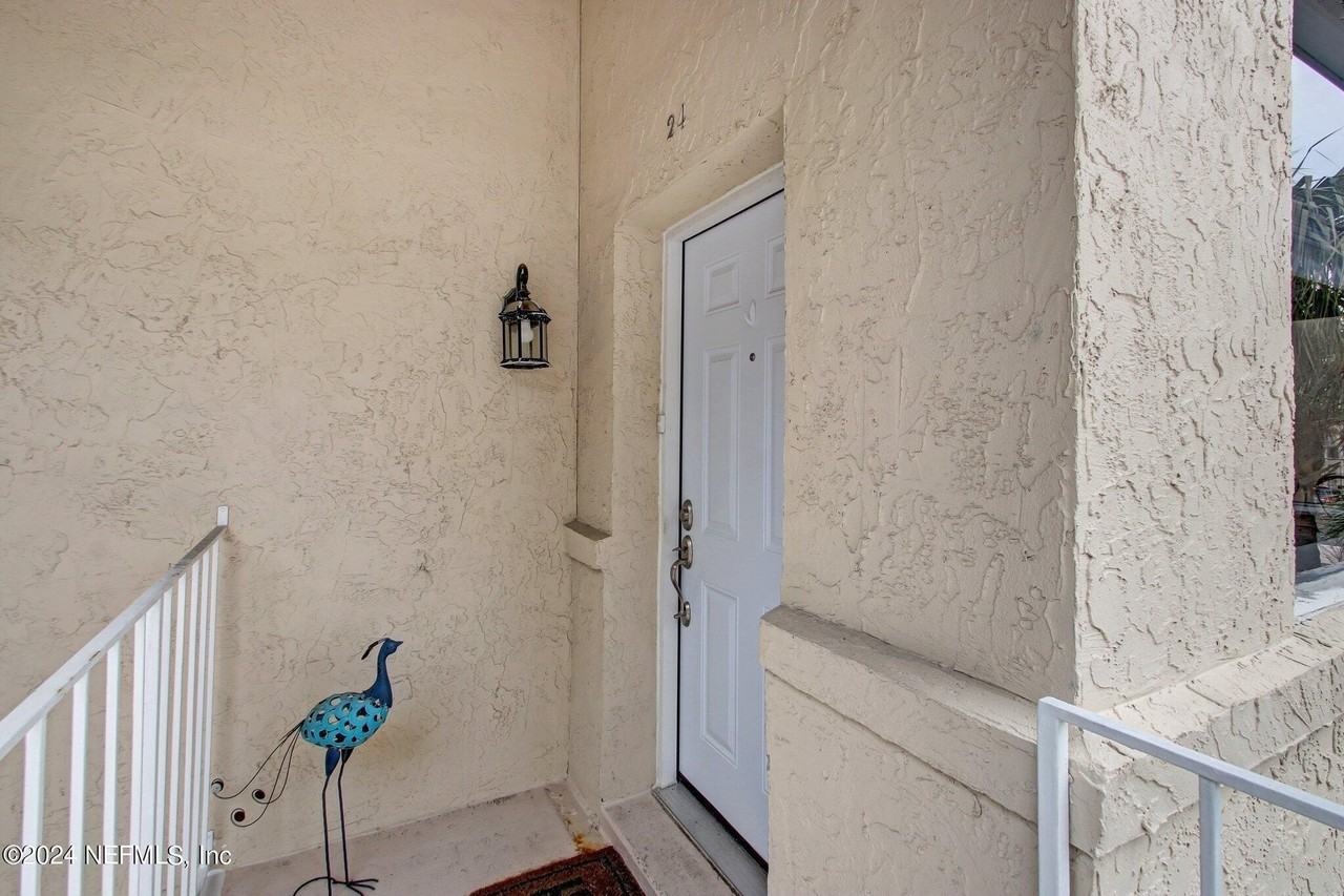 2912 Saint Johns Ave Apt 24 #24 - Photo 4 of 48