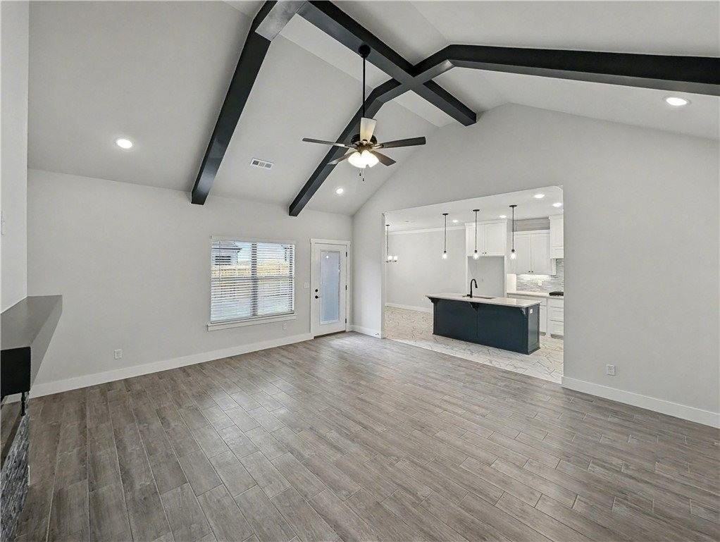 6907 Sw High Meadow Blvd - Photo 3 of 24