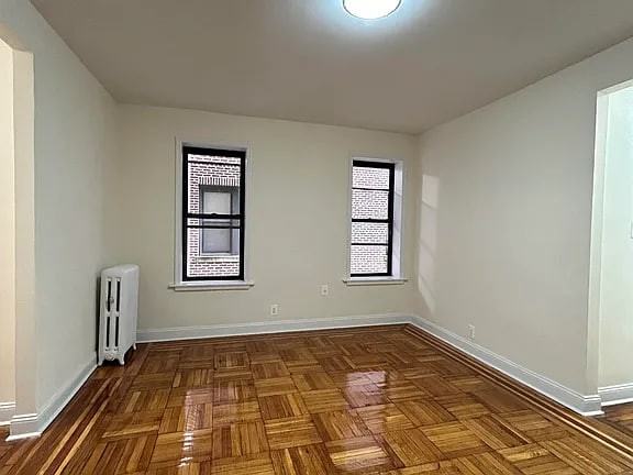 11865 Metropolitan Ave - Photo 3 of 7