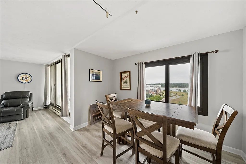 61 Broad Reach - Photo 7 of 14