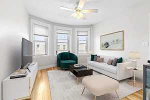featured image of 1641 Commonwealth Ave