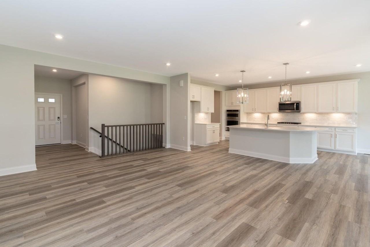 5852 Stillwater Ln - Photo 2 of 27