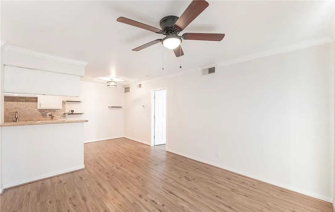 3135 S Mojave Rd #146 - Photo 4 of 16