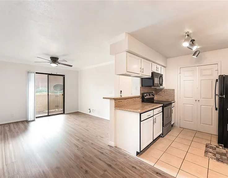 3135 S Mojave Rd #146 - Photo 5 of 16