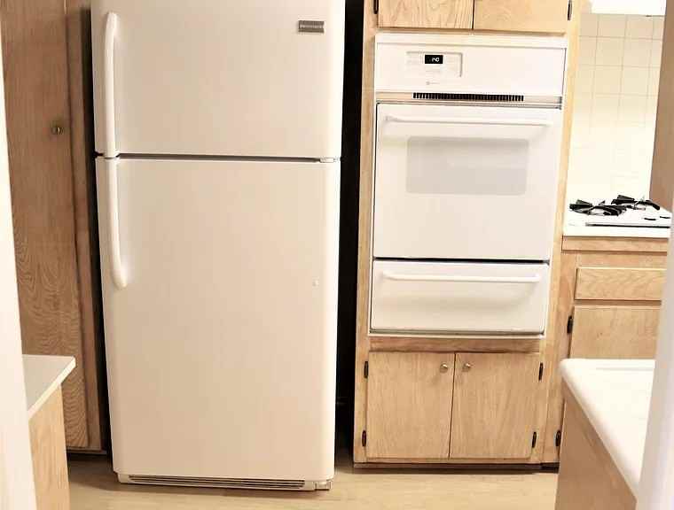 3320 Griffith Park Blvd #8 - Photo 7 of 15