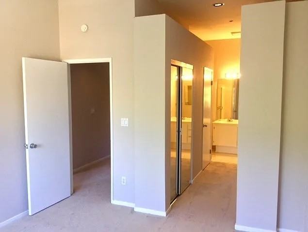 6901 Rodling Dr #B - Photo 5 of 10