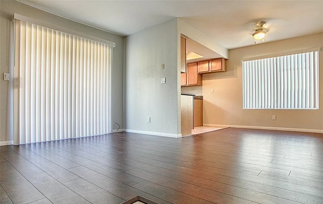 7200 Pirates Cove Rd - Photo 3 of 10