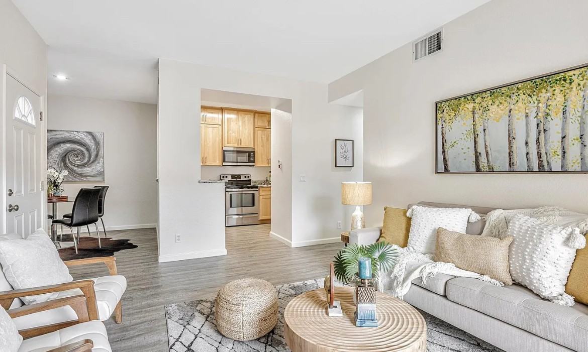 7148 Dublin Meadows St - Photo 4 of 20