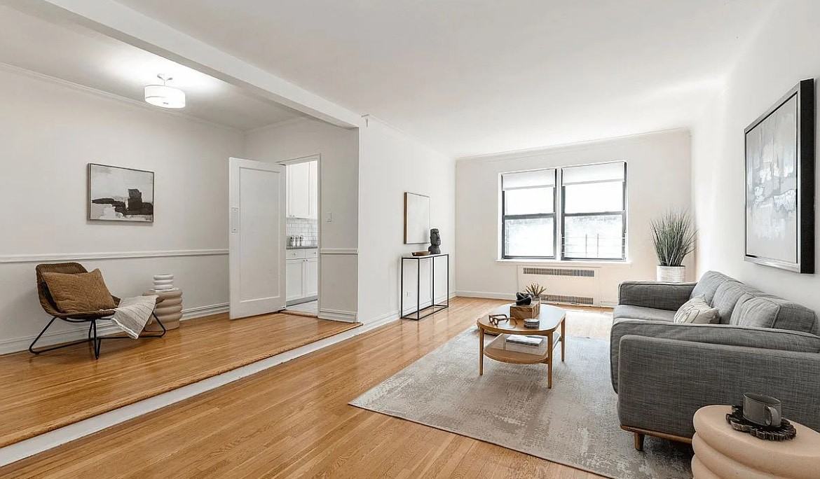 3535 75Th St - Photo 2 of 20