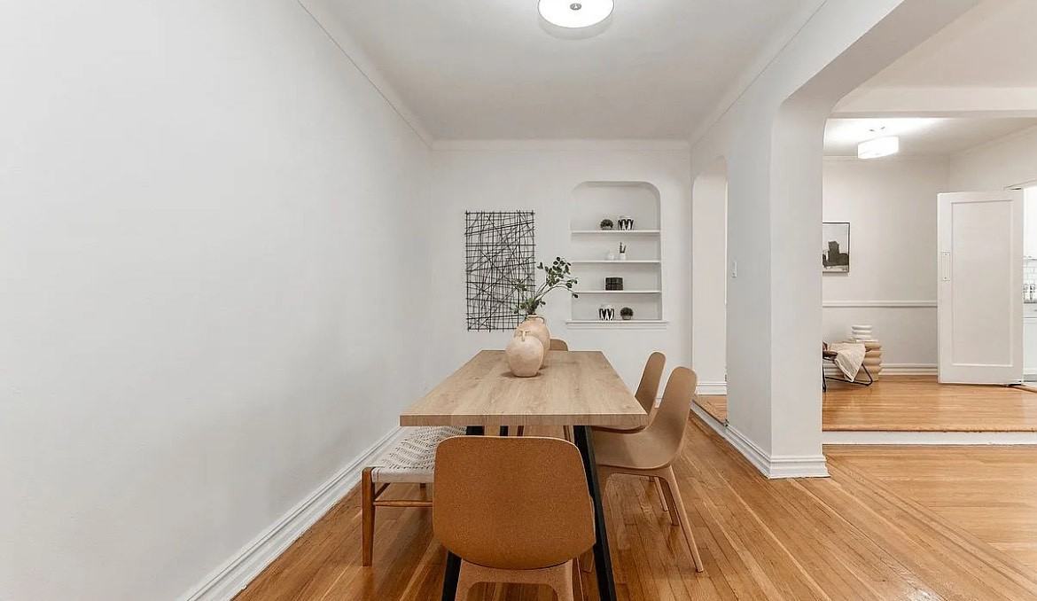 3535 75Th St - Photo 7 of 20