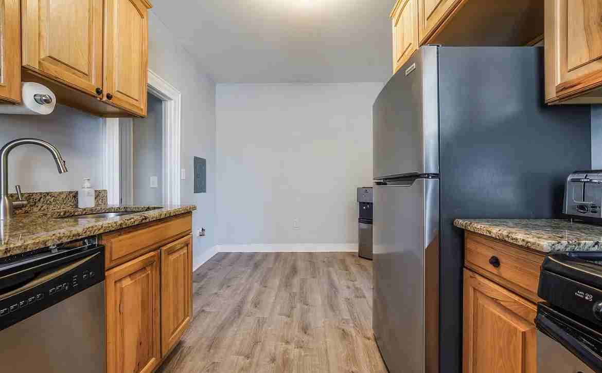 331 79Th St - Photo 7 of 14