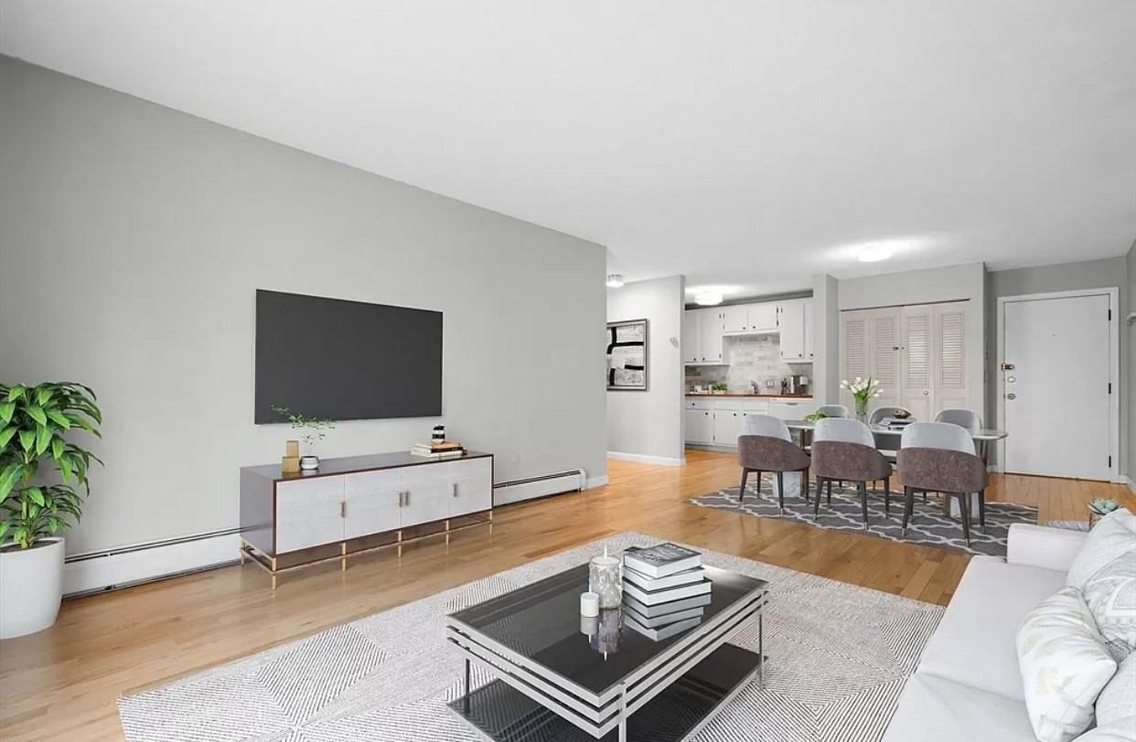 804 Centre St - Photo 2 of 13