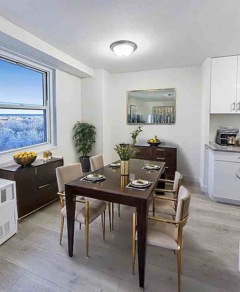 825 Morrison Ave - Photo 2 of 13