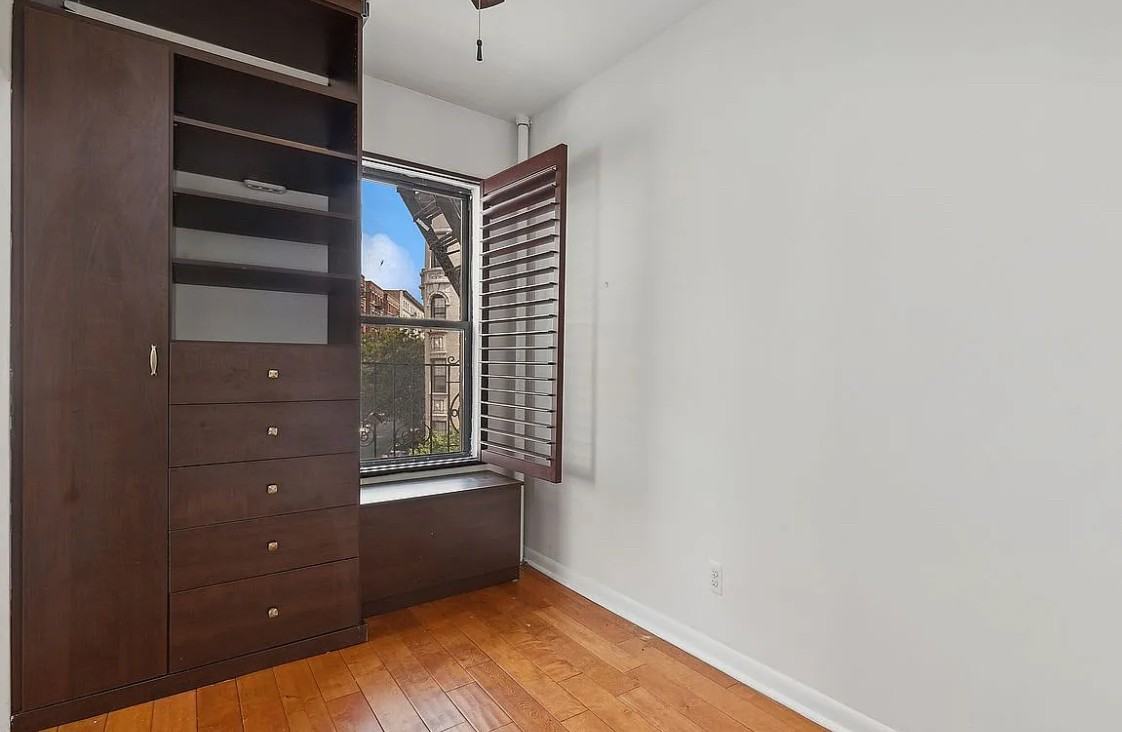 36 Convent Ave - Photo 6 of 11