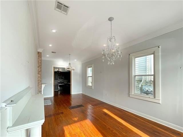 4725 Iberville St - Photo 2 of 7