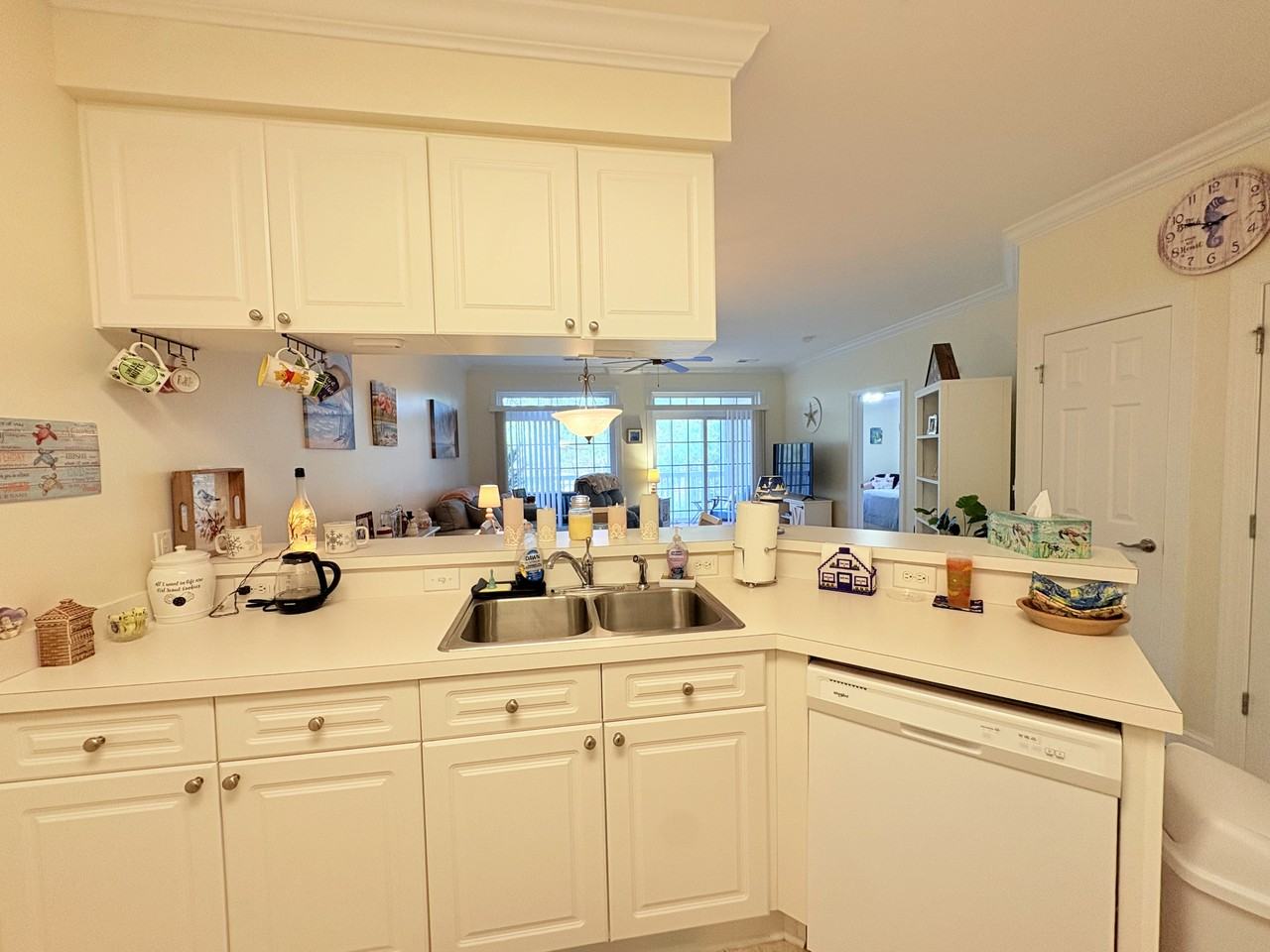 719 Shearwater Ct #302 - Photo 6 of 19