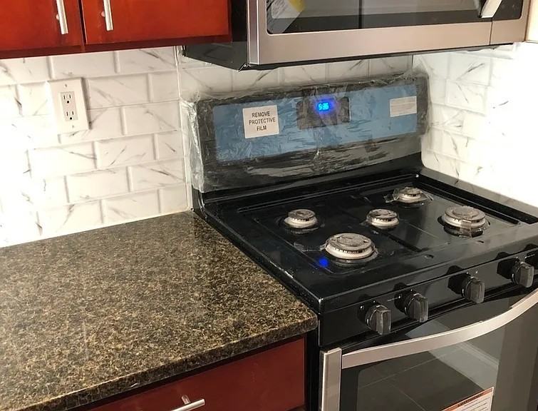 4108 97th Pl #4D - Photo 5 of 8