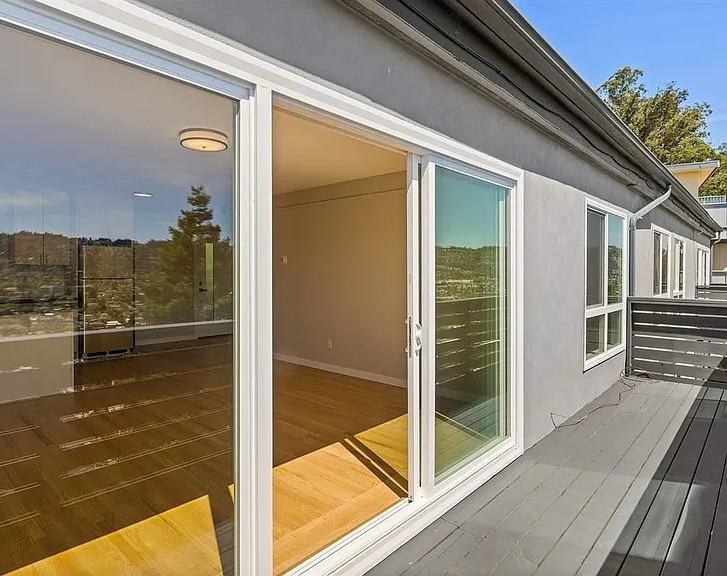 785 Taft Ave #6 - Photo 7 of 16